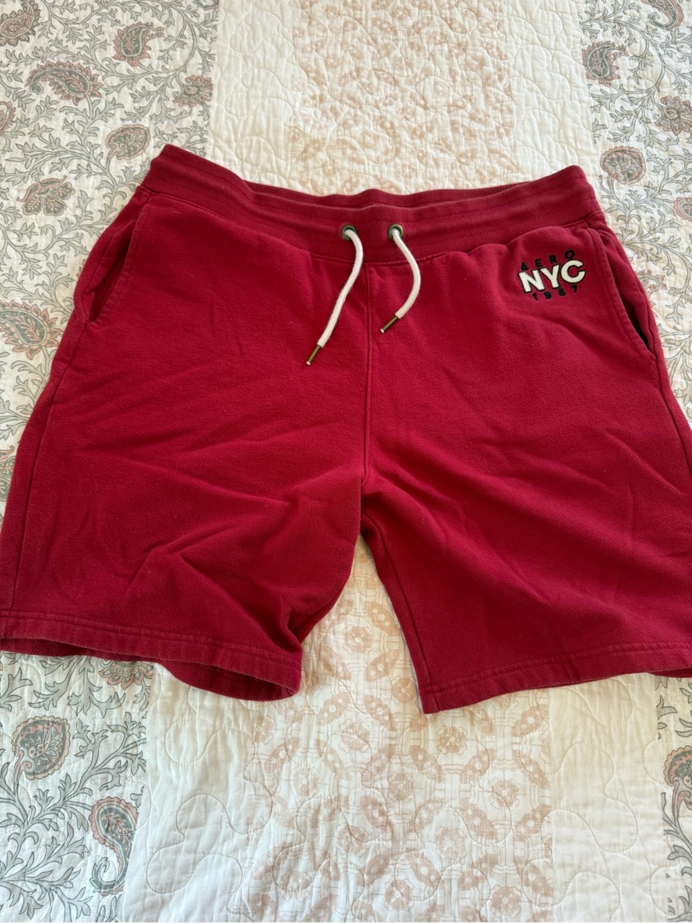 Aeropostale Men's Red NYC Logo Fleece Sweat Shorts